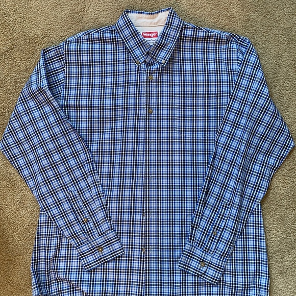 Wrangler men’s large new without tags. Royal blue black and white plaid - Picture 1 of 6